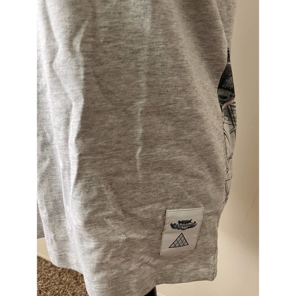 NWT Homecore T-shirt JR Pyramid of the Louvre -Small - Picture 4 of 8